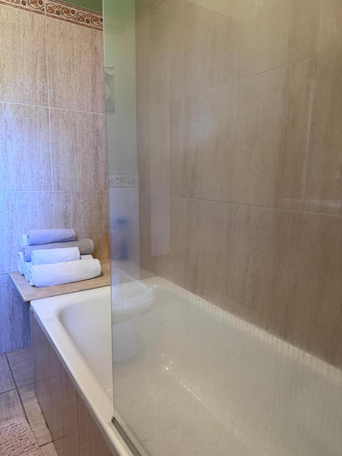 Casa 2 Habitaciones Con Piscina Y Cenador Al Aire Libre 庞特维德拉 外观 照片